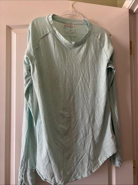 We The Free Mint Long Sleeve Tee-in great condition!